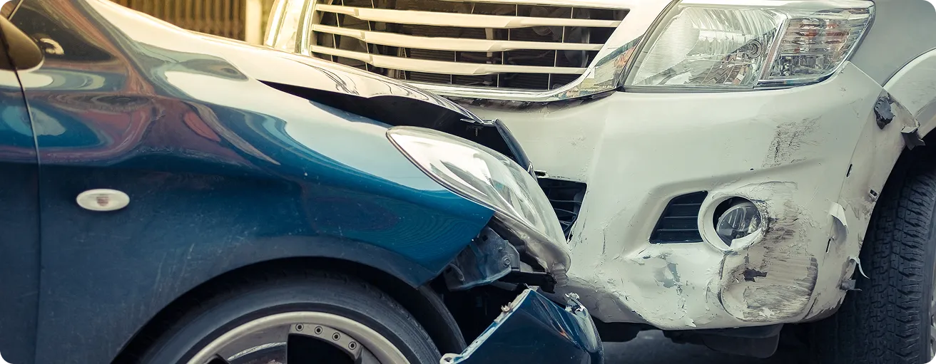 two-cars-accident Two cars in accident