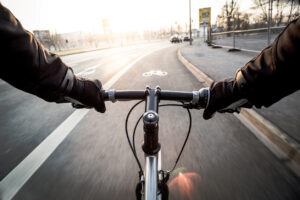 ¿Qué causa la mayoría de los accidentes de bicicleta en Georgia?